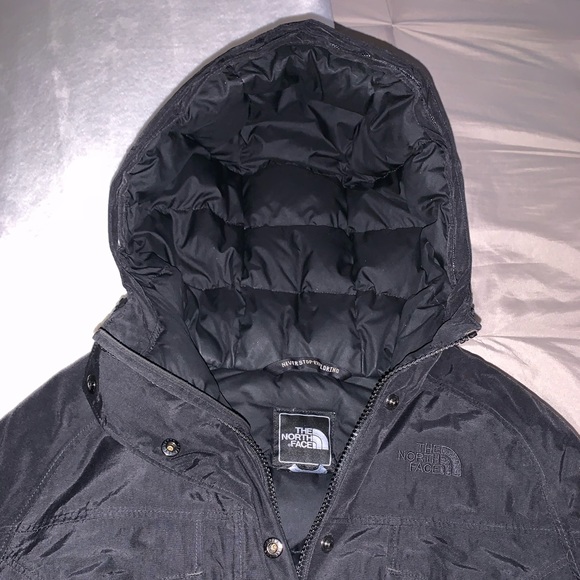 North face winter jacket - Picture 2 of 5